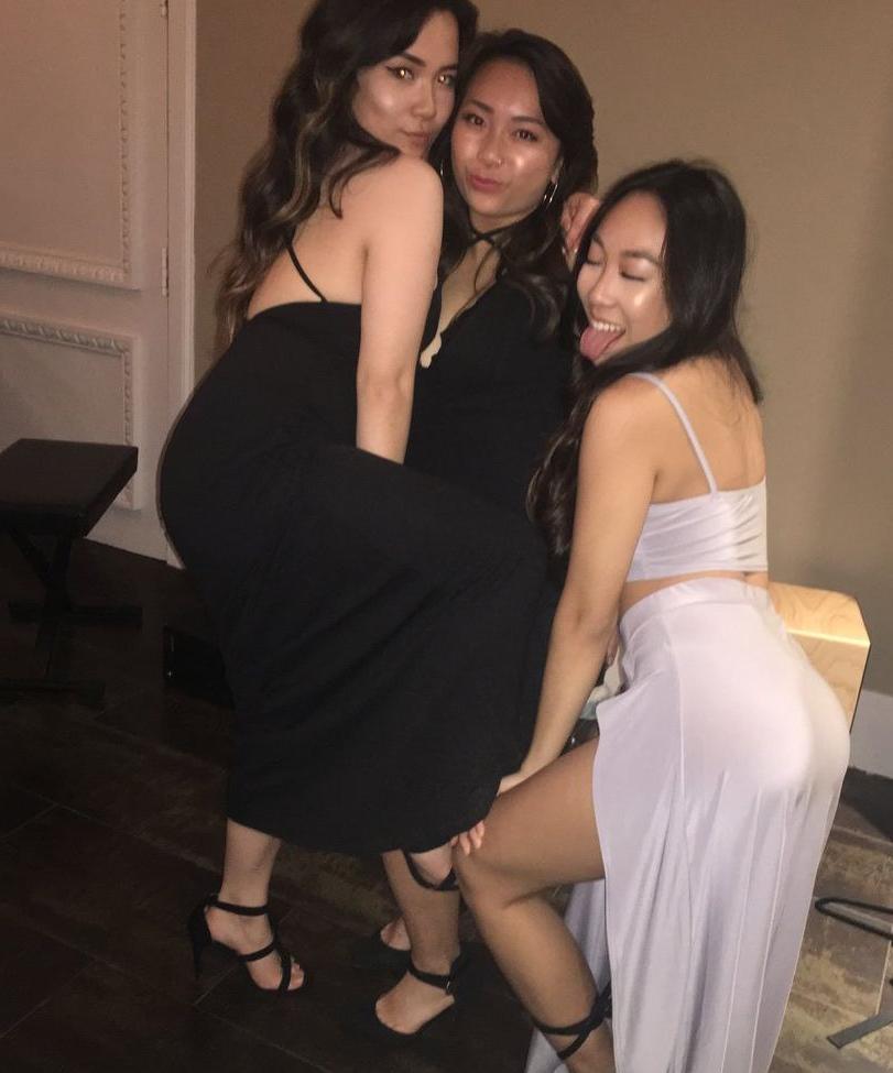 12P Elizabethyesong nude