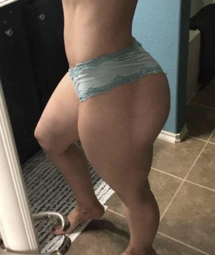 25P Ashleelyn__ nude