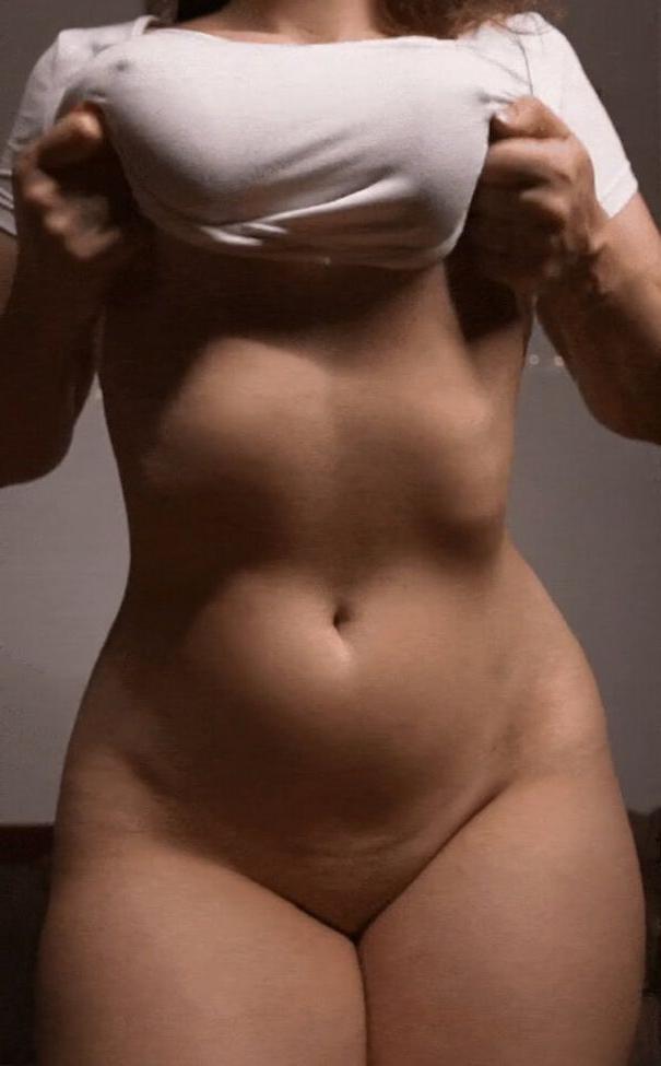 12P Obedient Couple nude