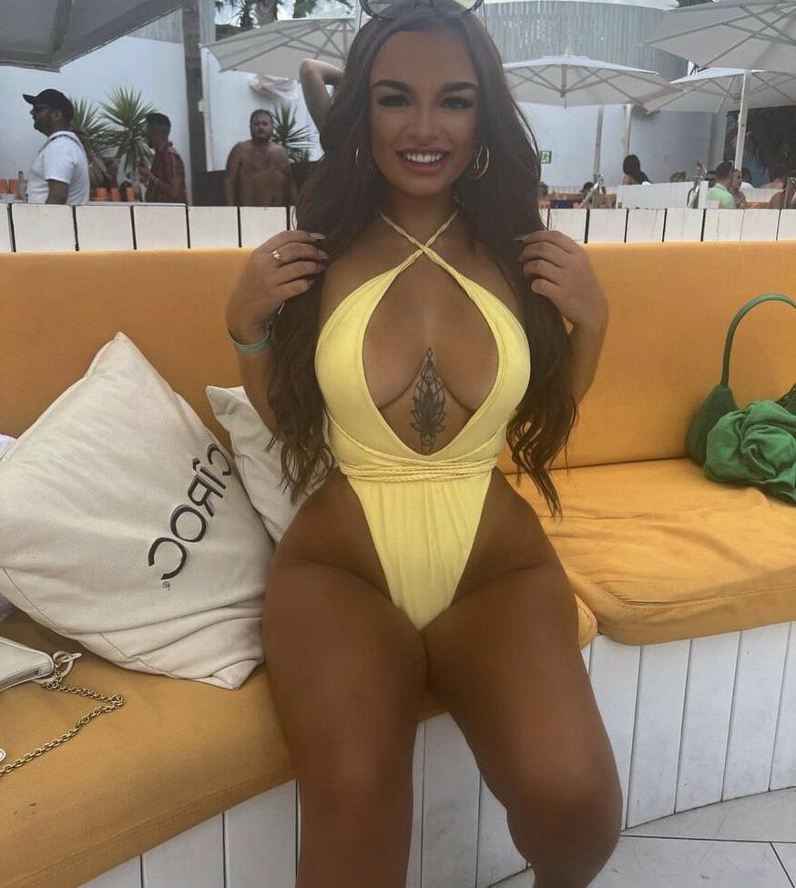 19P Chelsea Marie nude