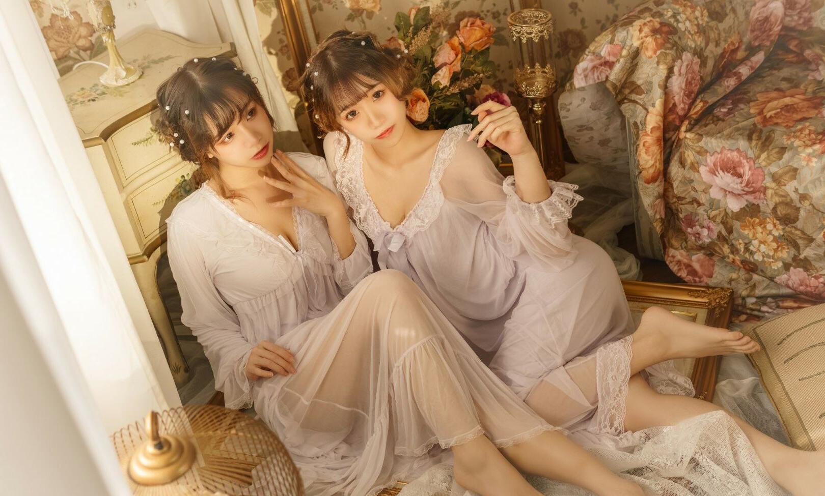 19P Carol X Iris nude