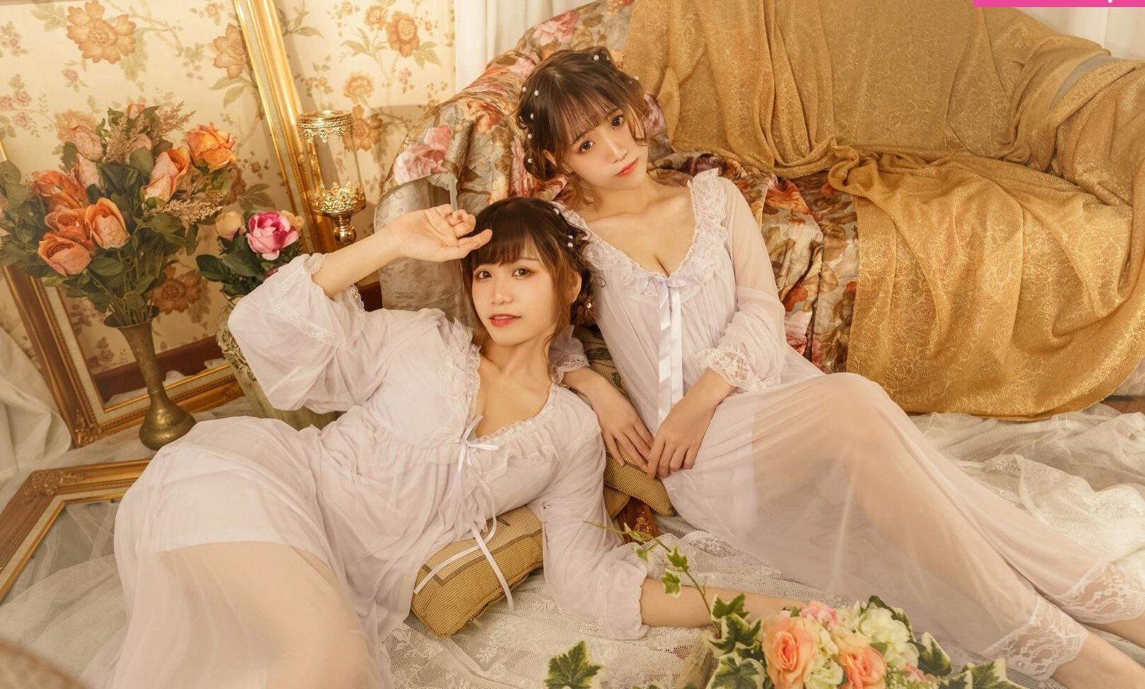 19P Carol X Iris nude