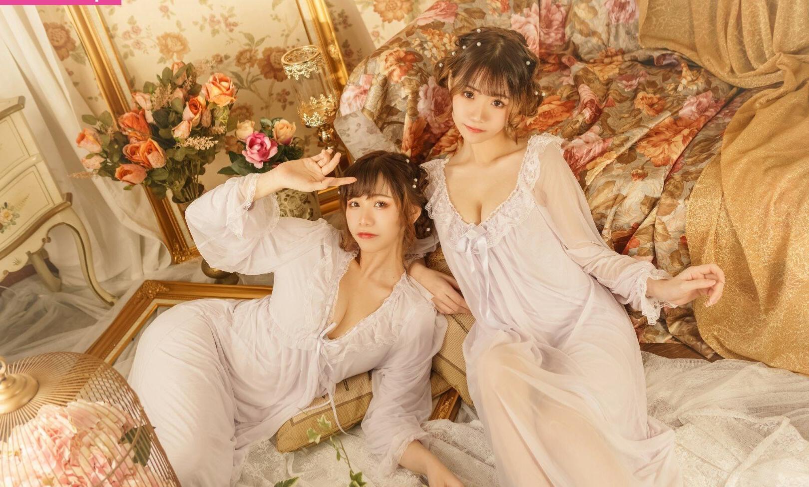 19P Carol X Iris nude