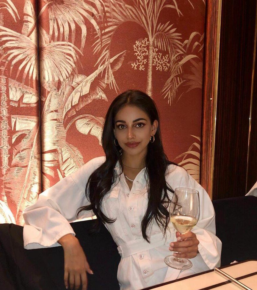 25P Banita Sandhu nude