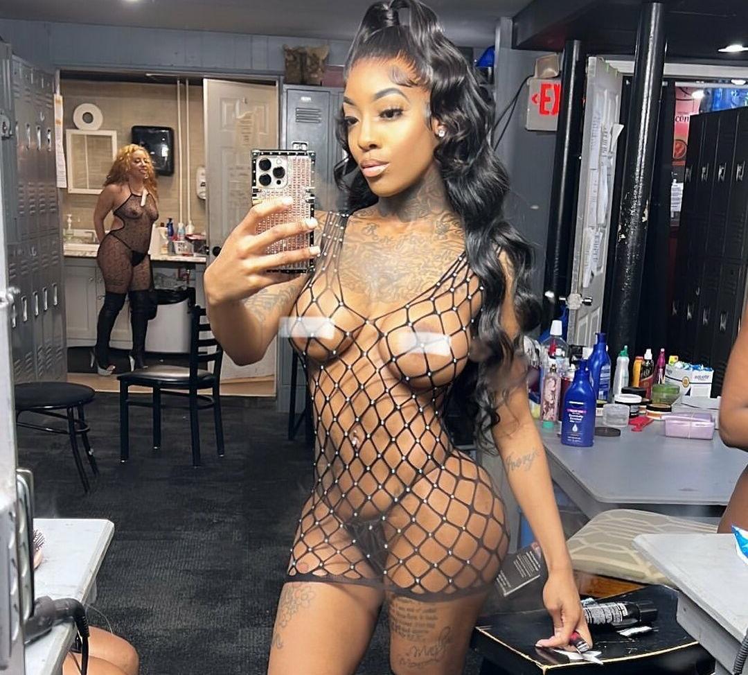 7P Laurynn Huncho nude