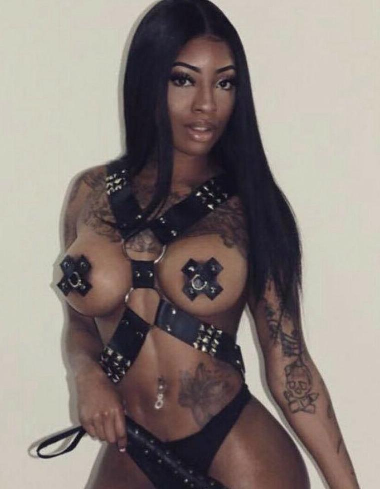 7P Laurynn Huncho nude