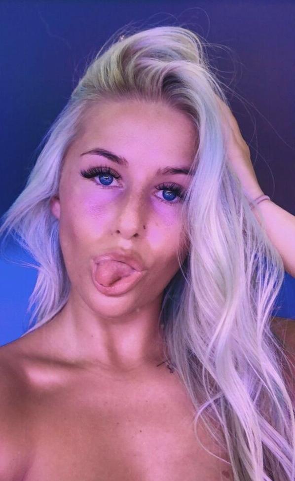 17P Peyton McKenzie nude