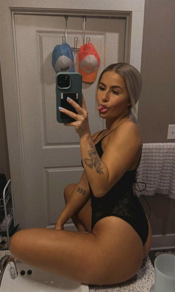17P Peyton McKenzie nude