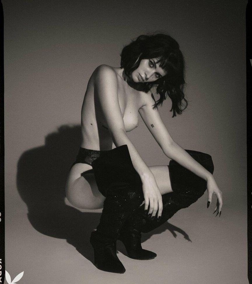 15P Carolina Ballesteros nude