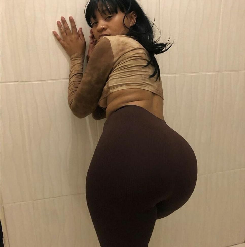 10P Arrie Cakes nude