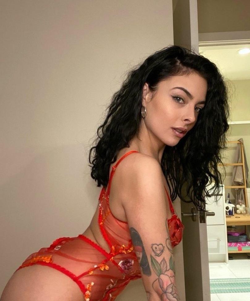 25P Callmehellcat nude