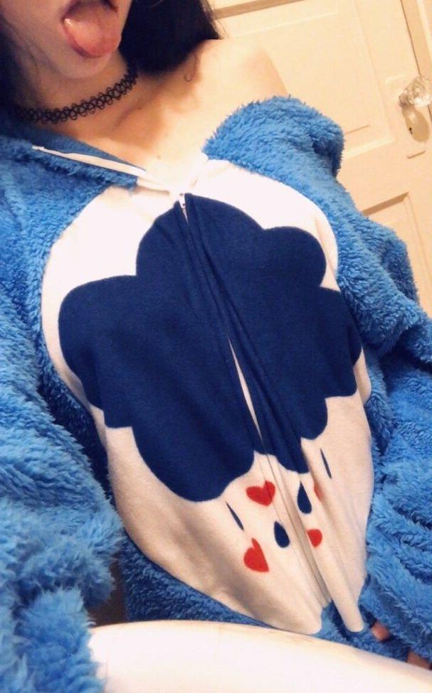 25P Quinnie666 nude