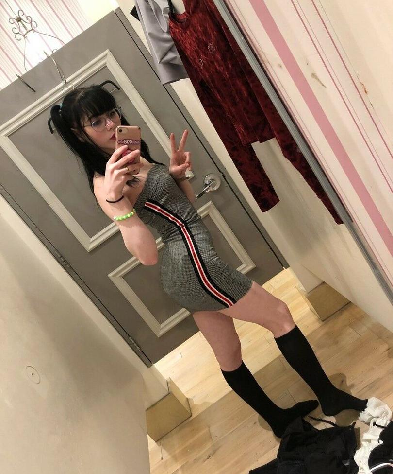 25P Quinnie666 nude