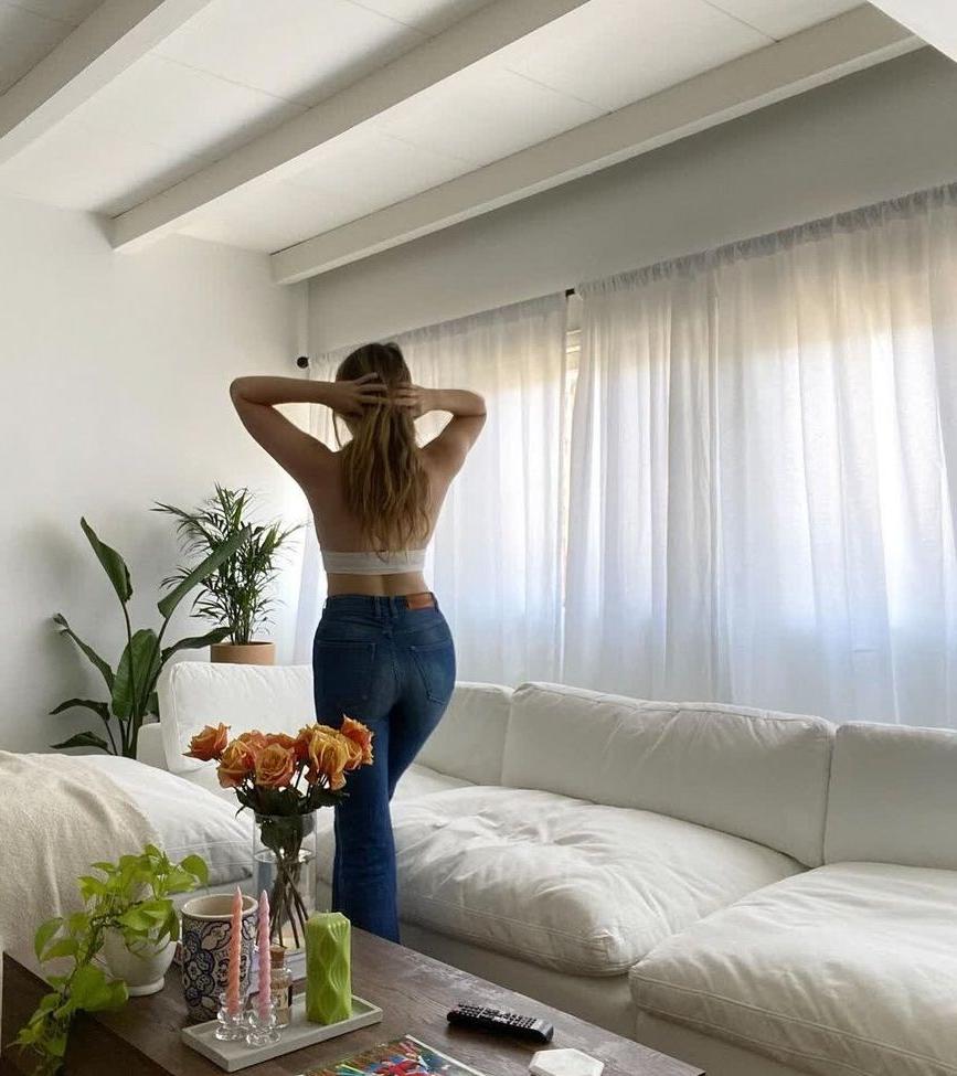 13P Madeleine Byrne nude