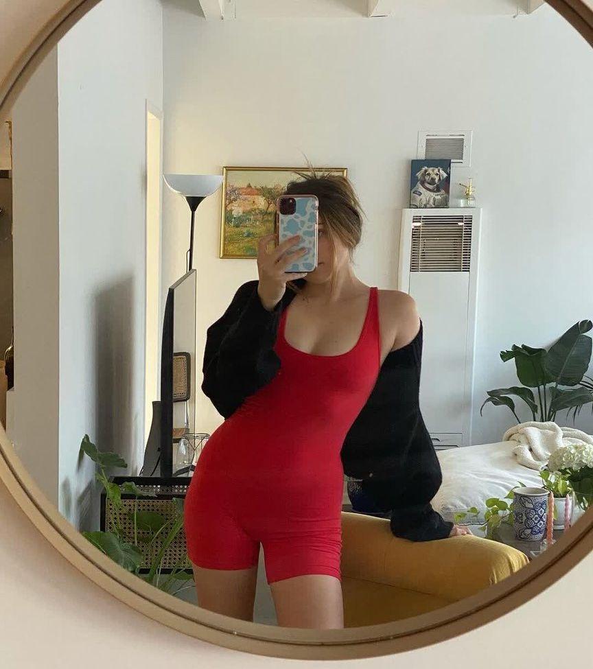 13P Madeleine Byrne nude