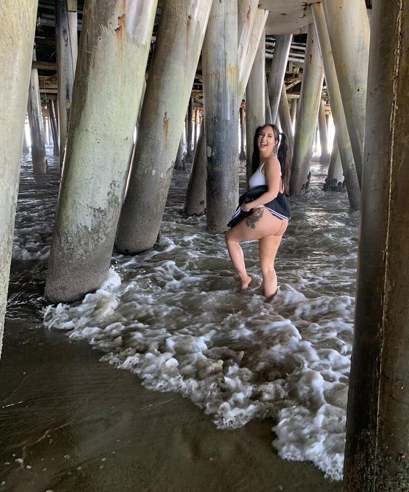 25P Megan Nicole nude