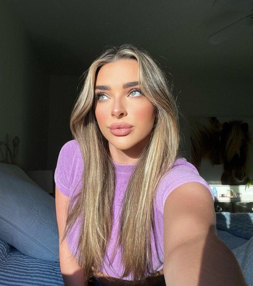 25P Kendall Vertes nude