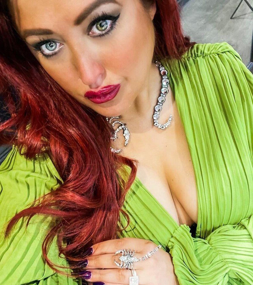 17P SoCal Val nude