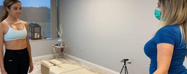 25P Chiropractor nude