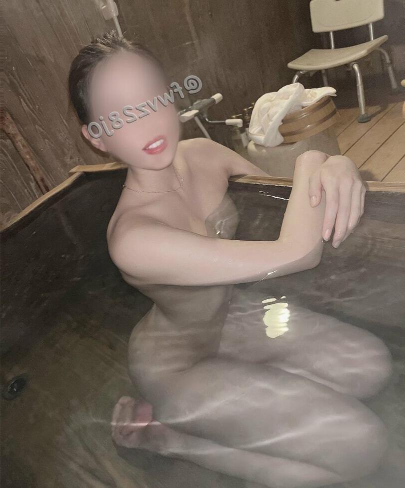 24P Fwvz28j0 nude