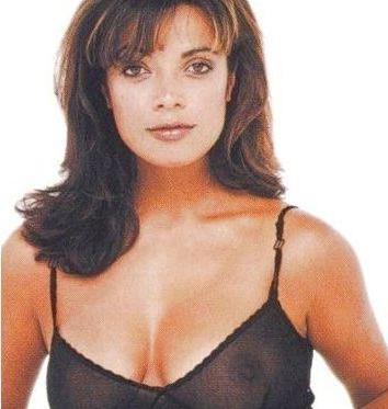25P Jenny Powell nude