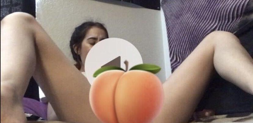 25P Dinkhoe nude