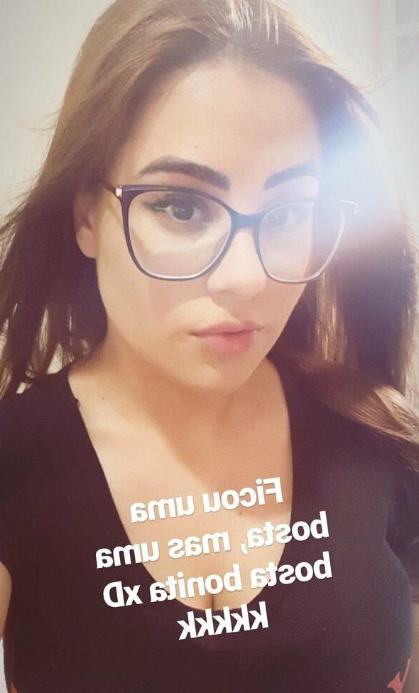 25P Isabela Barri nude