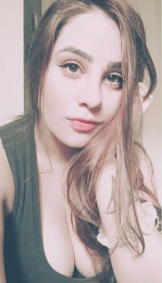25P Isabela Barri nude