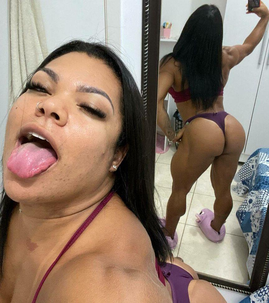 19P Ana Alexia nude