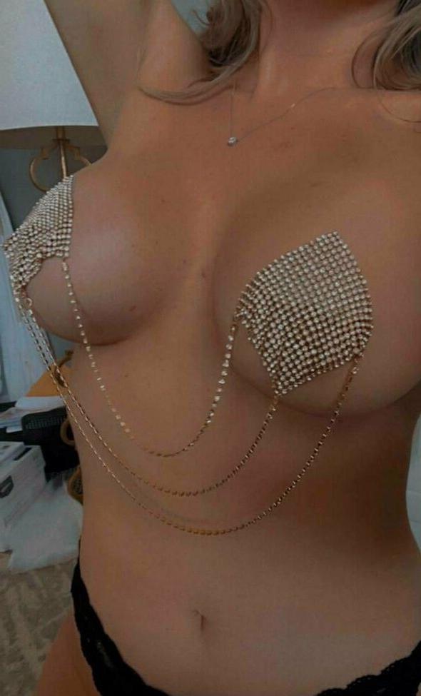 25P Xxxvanessaxxx nude