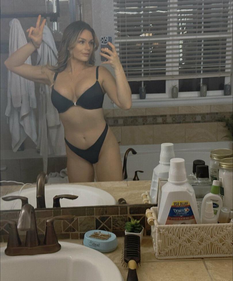 25P Xxxvanessaxxx nude