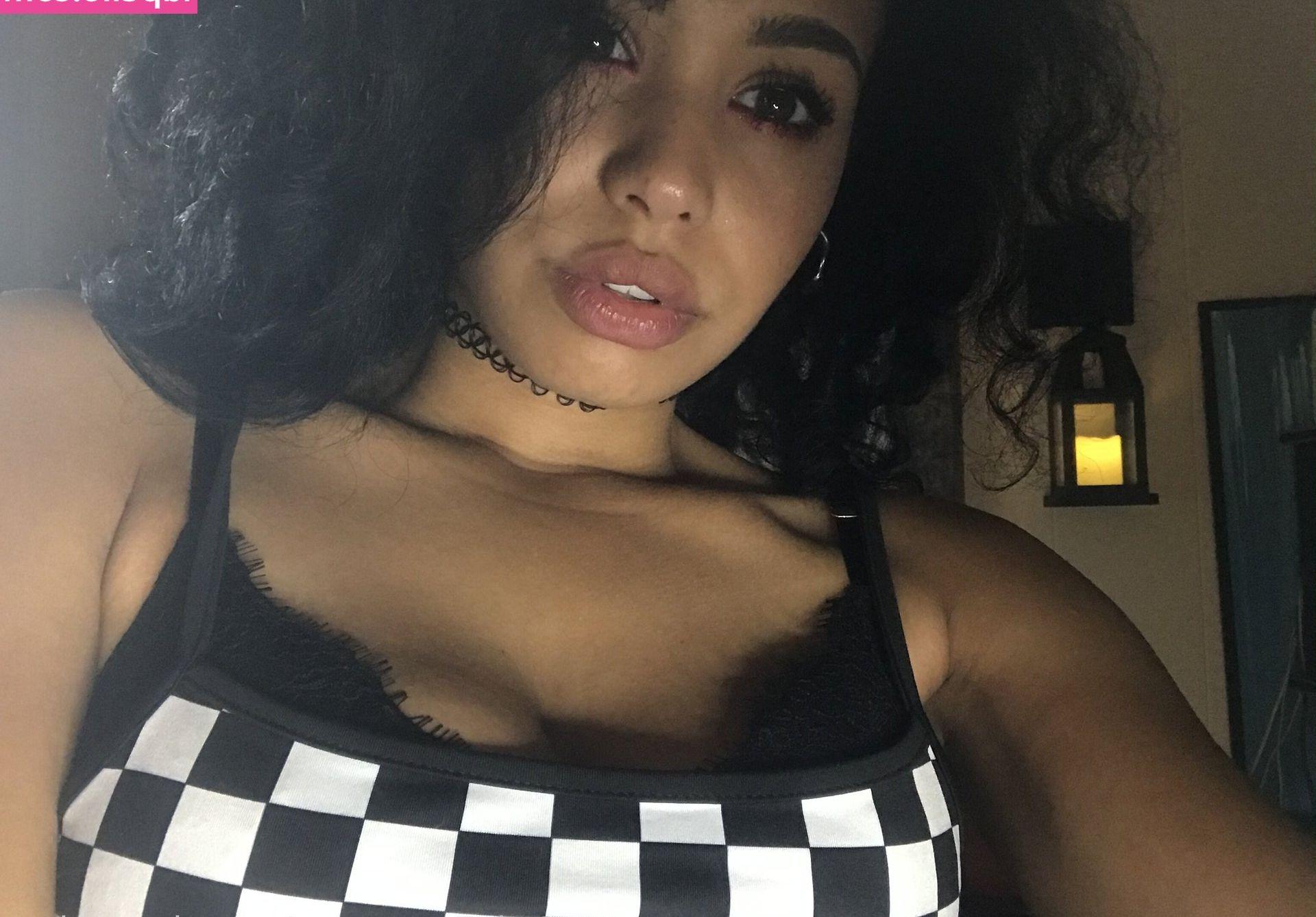 22P Sexualsuccubus nude