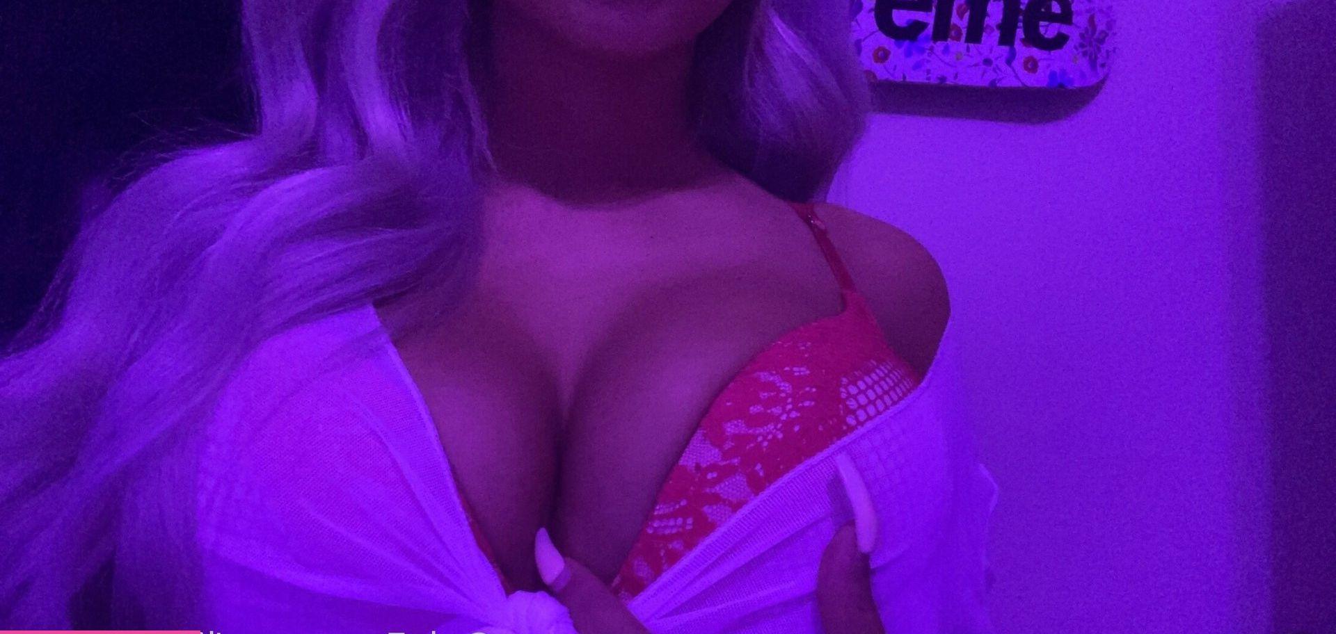 25P Linaashlynn nude