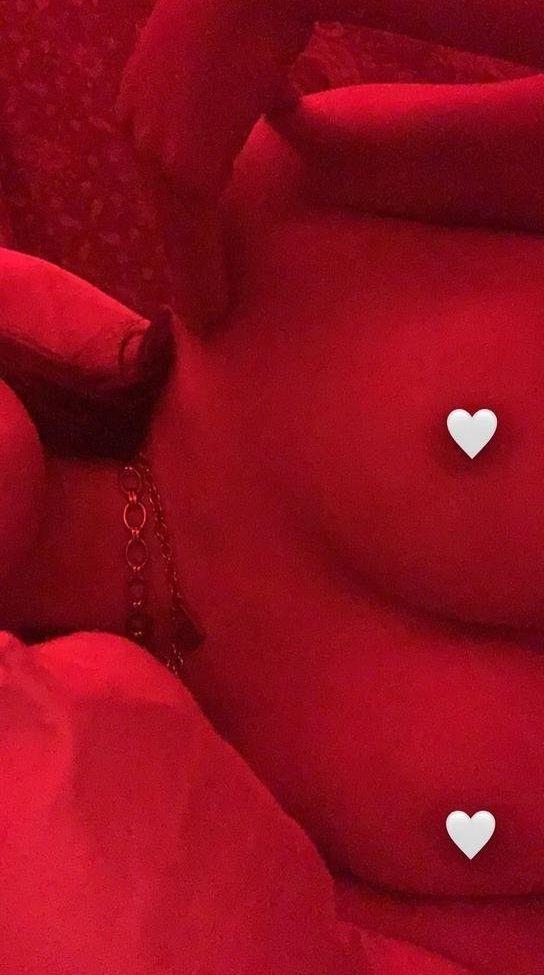 25P Nicolenazario1 nude