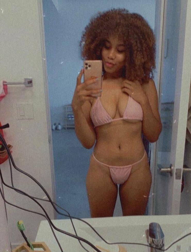 25P Thejennafoxx nude