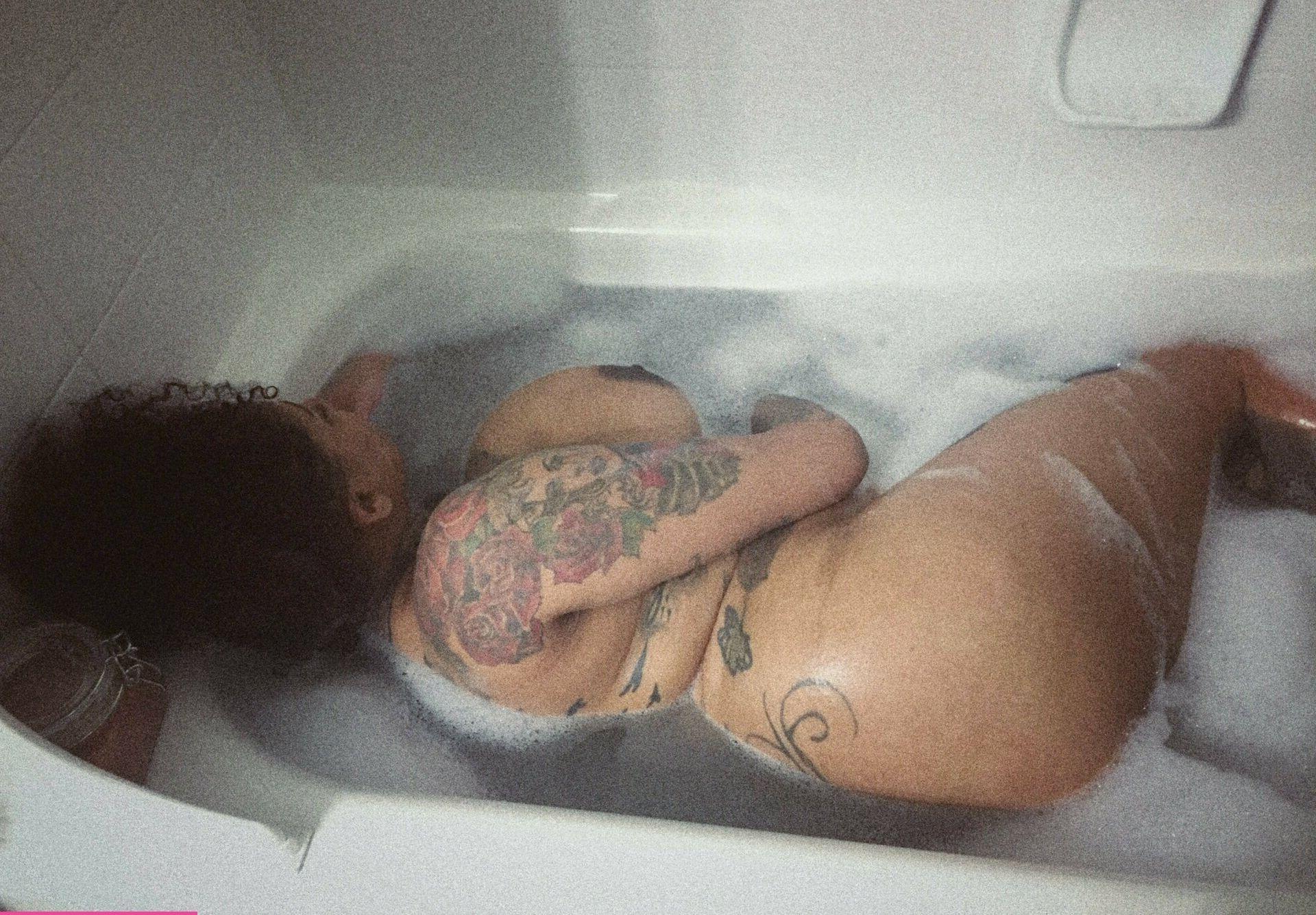 25P Hurricane_tori nude