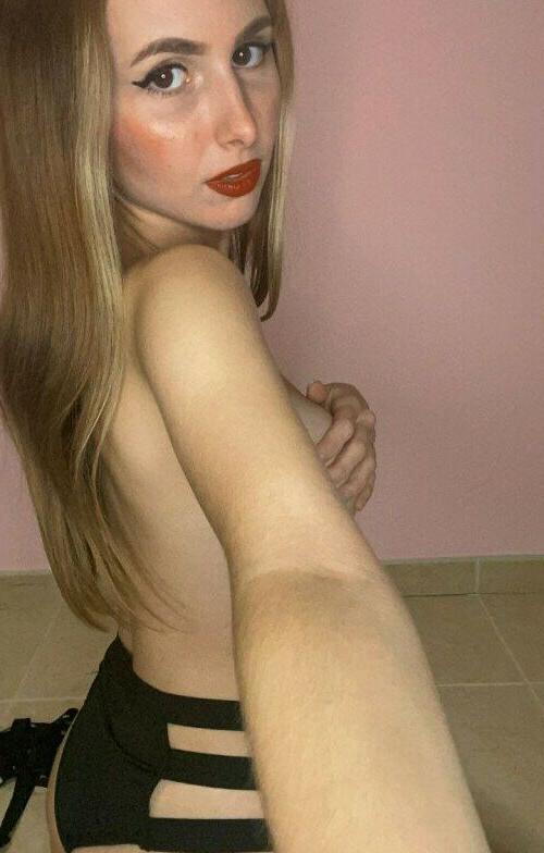 25P Nuriacaldenteyy nude