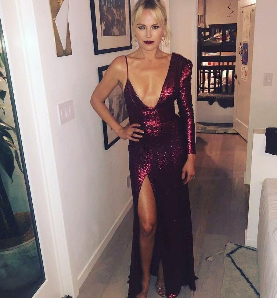 25P Malin Akerman nude
