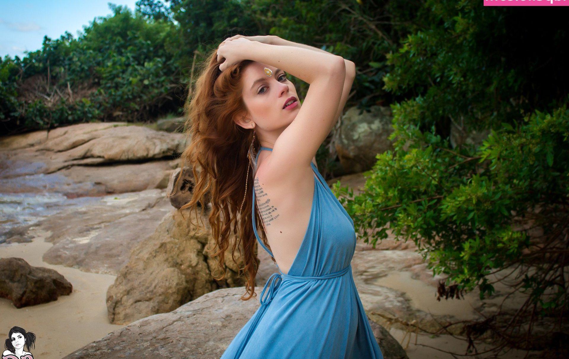 25P Auroraw Suicide nude