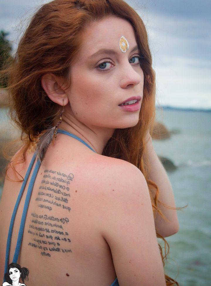25P Auroraw Suicide nude