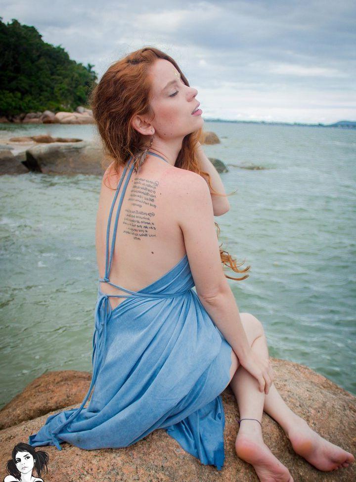 25P Auroraw Suicide nude