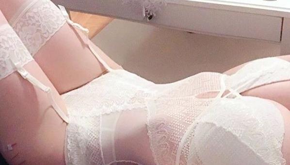 25P Notyourwaifu_6 nude
