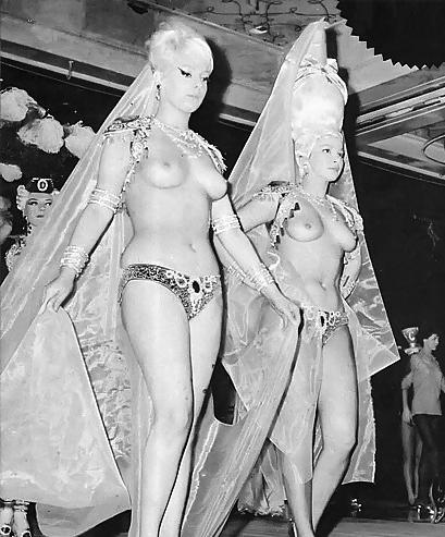 25P Vintage - Burlesque