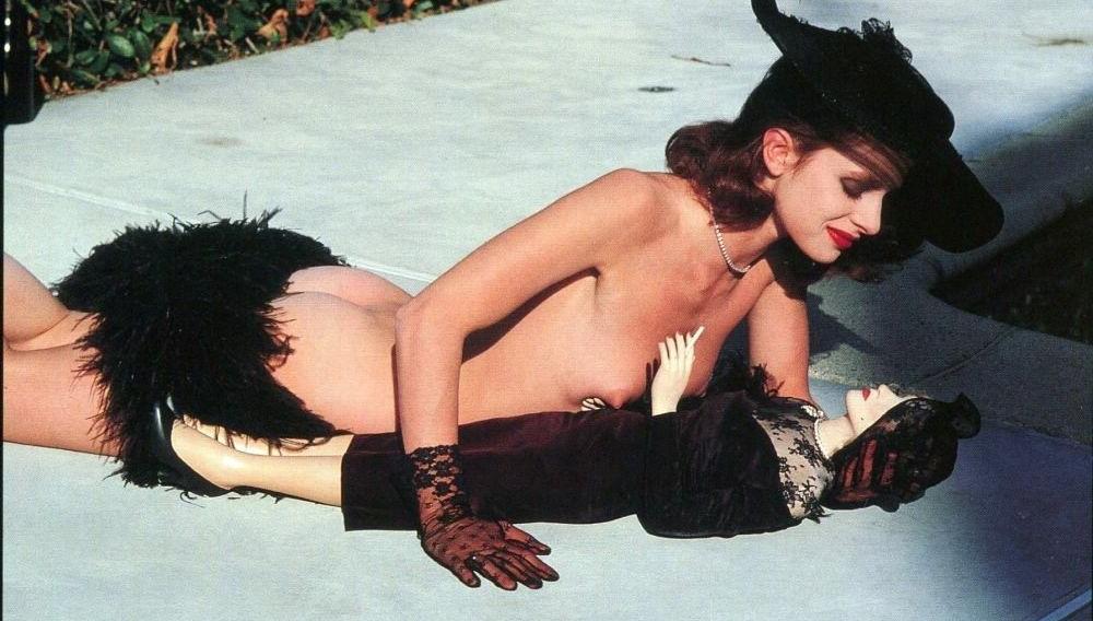 19P Nastassja Kinski nude