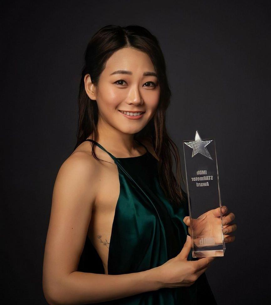 25P Karen Fukuhara nude