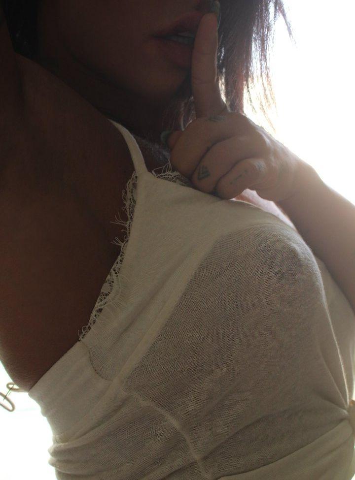 25P Sue Lasmar nude