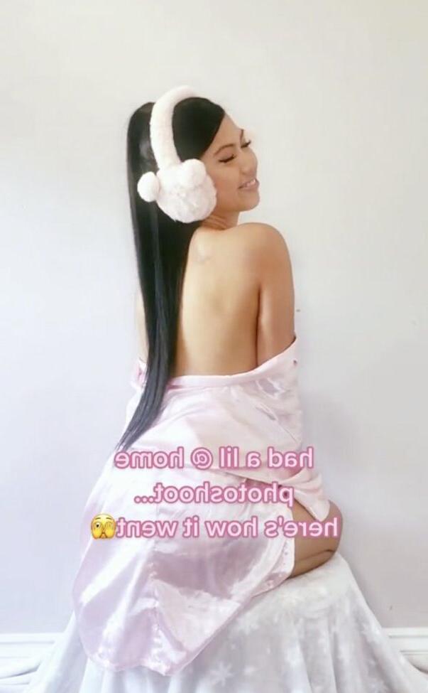 25P Alyanna Joelle nude