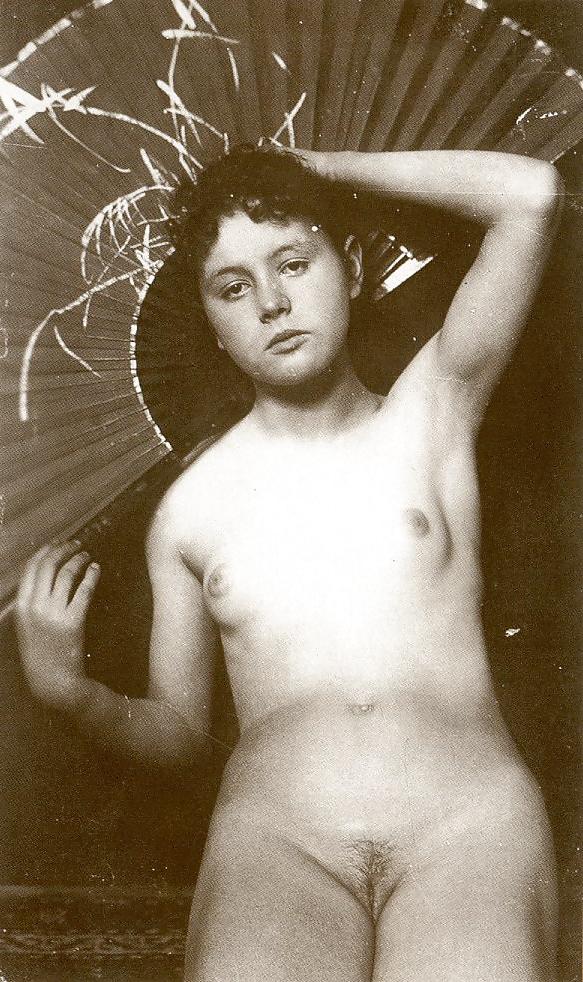 22P Vintage nudes 7