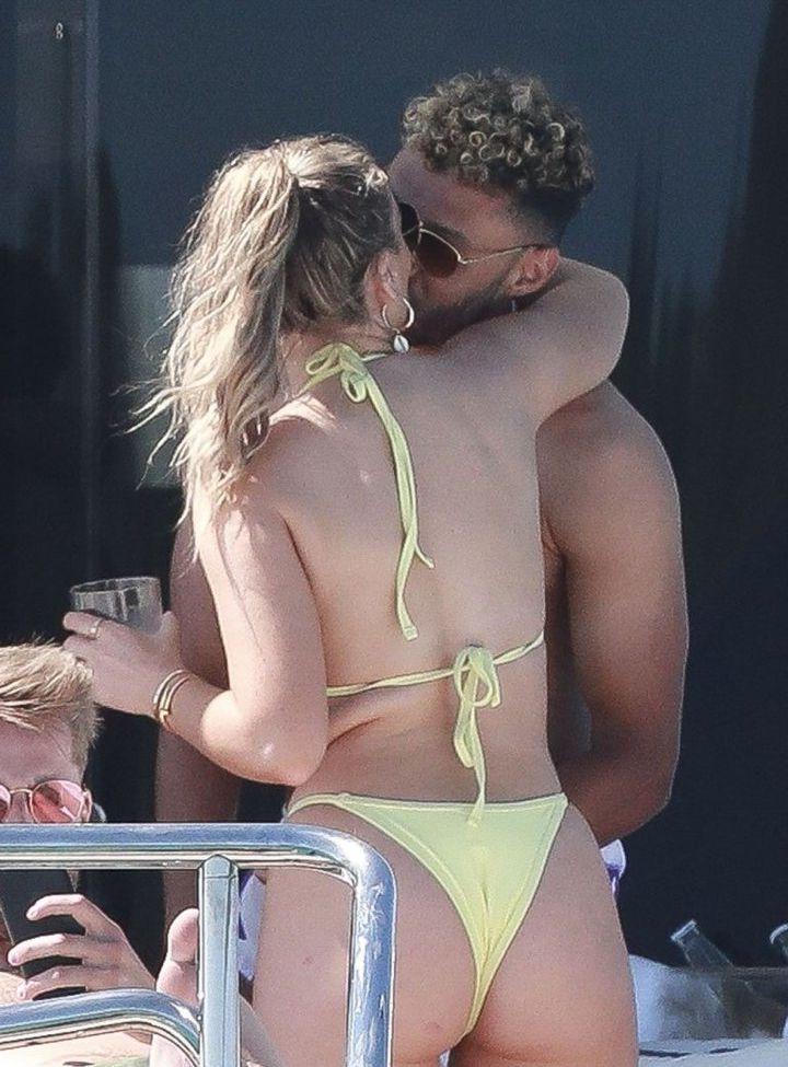 25P Perrie Edwards nude