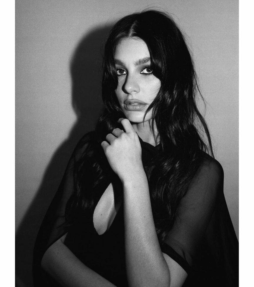 25P Camila Morrone nude